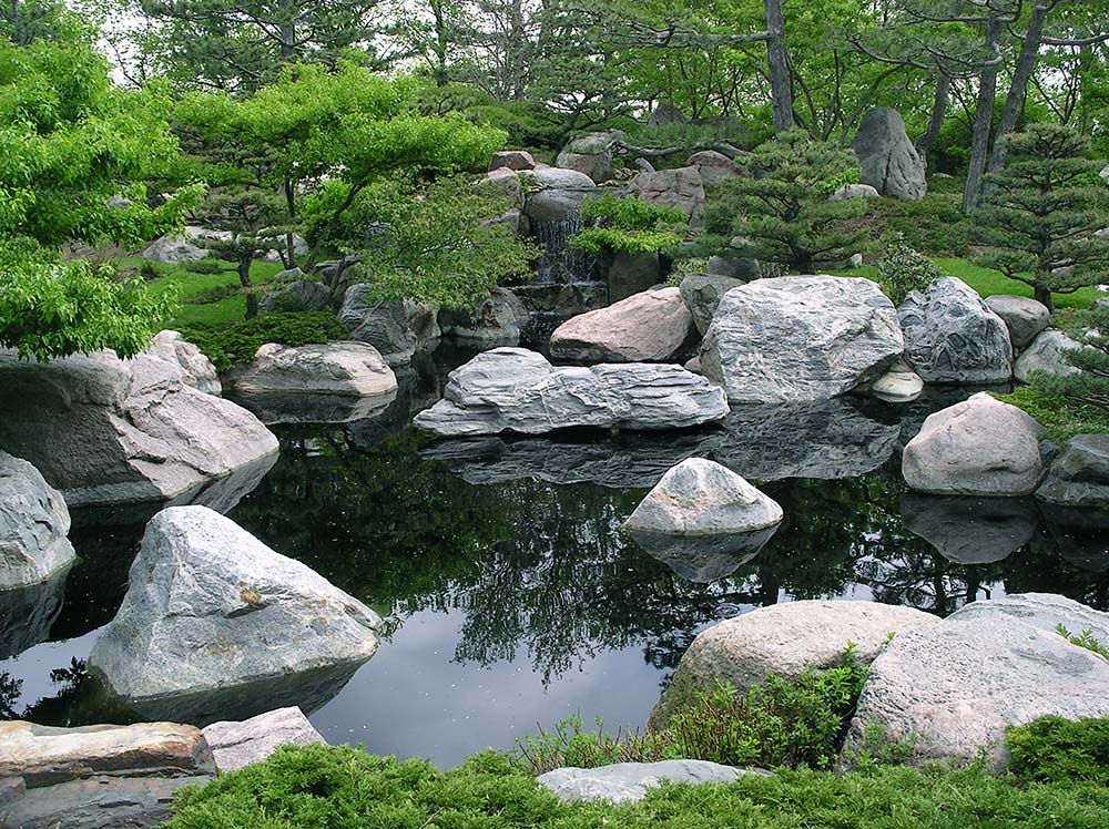 Vật liệu đá trong thiết kế thi công sân vườn – Mongarden