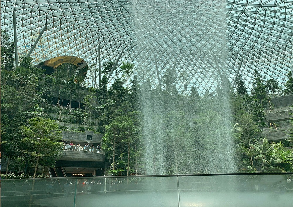 Kiến trúc cảnh quan nhà ga sân bay Jewel Changi- Singapore