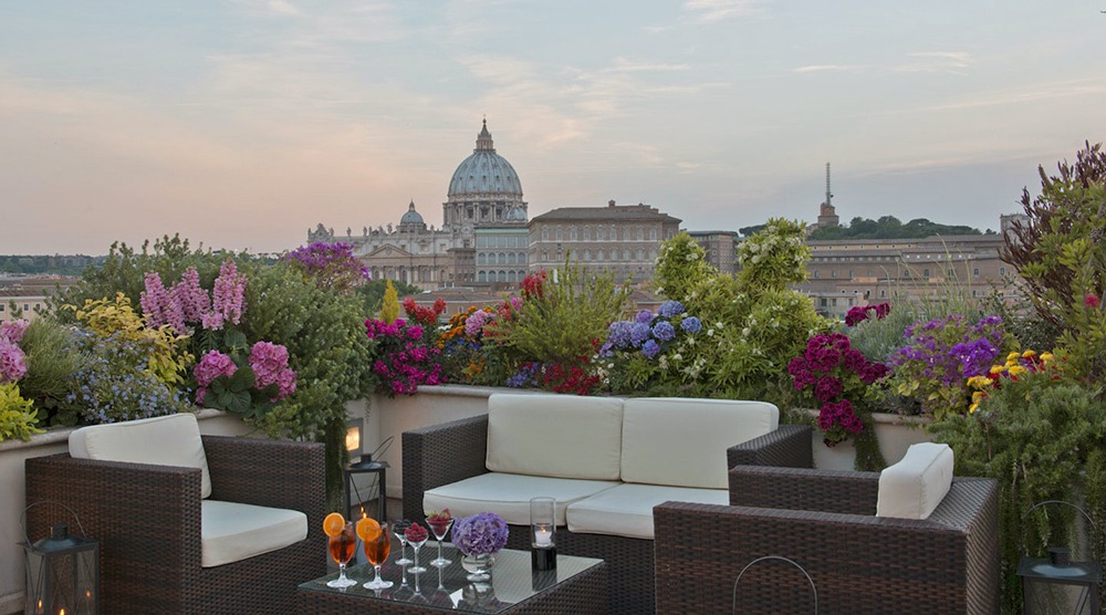 Mẫu vườn trên mái nhỏ xinh cho nhà phố - Mongarden