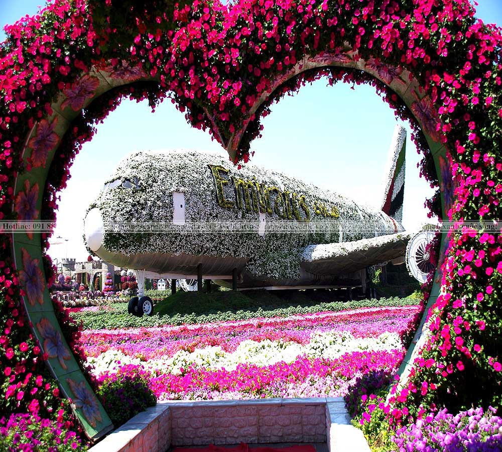 Vườn hoa kỳ diệu - Dubai Miracle Garden