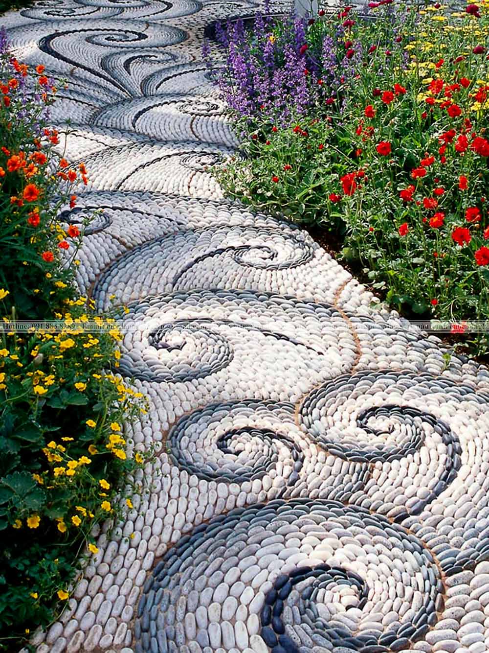 Thiết kế sân vườn theo phong cách Mosaic Thiết kế sân vườn theo phong cách Mosaic