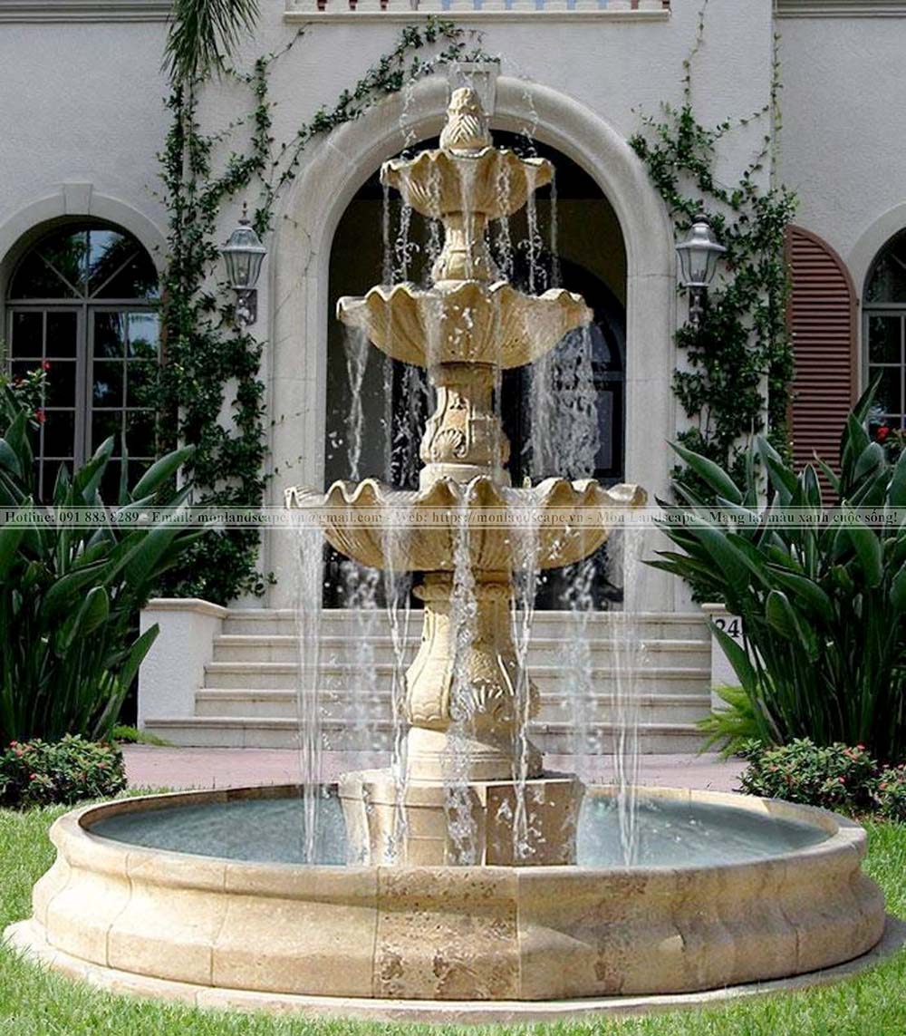 Công trình kết hợp đài phun nước và hồ cá