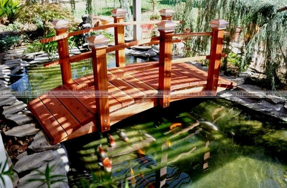 Trang trí cầu gỗ cho sân vườn