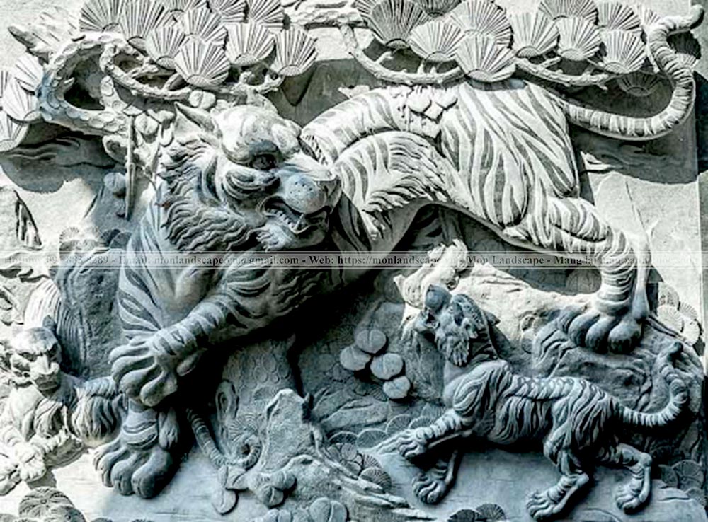 Trang trí sân vườn với tranh phù điêu